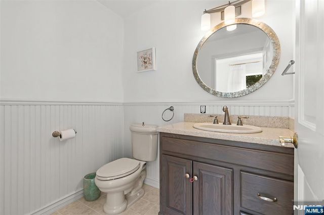720 Berdan Avenue, Wayne, NJ 07470