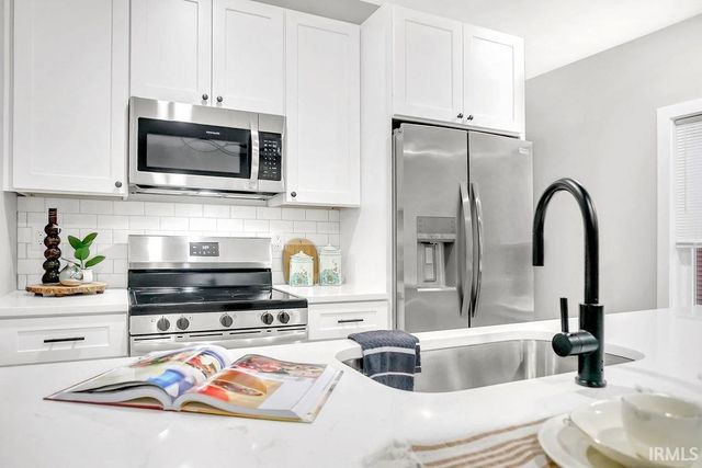 1112 N Woodburn Avenue, Bloomington, IN 47404