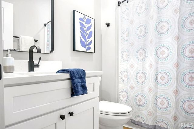 1112 N Woodburn Avenue, Bloomington, IN 47404