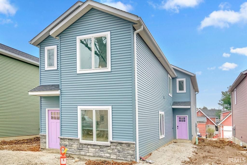 1112 N Woodburn Avenue, Bloomington, IN 47404