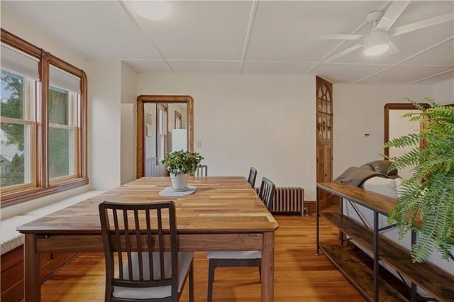22 South Avenue, Tiverton, RI 02878