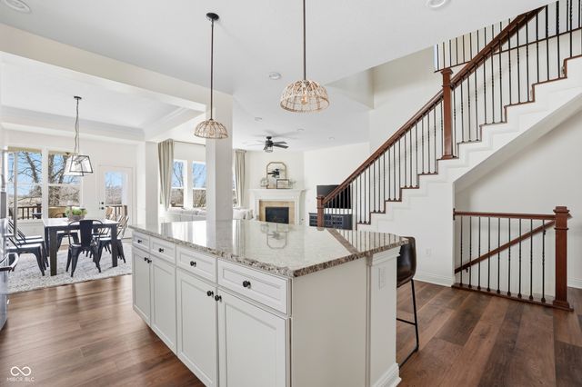 3895 Stonington Place, Zionsville, IN 46077