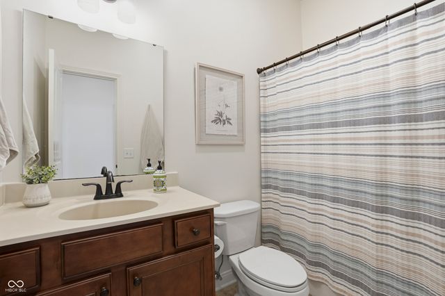 3895 Stonington Place, Zionsville, IN 46077