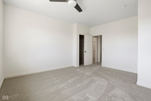 3895 Stonington Place, Zionsville, IN 46077