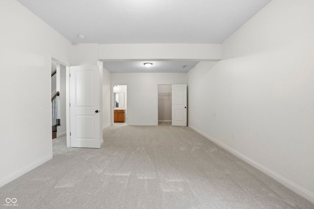 3895 Stonington Place, Zionsville, IN 46077