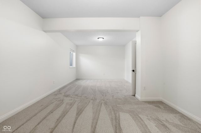 3895 Stonington Place, Zionsville, IN 46077