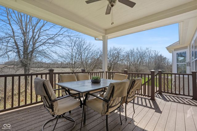 3895 Stonington Place, Zionsville, IN 46077