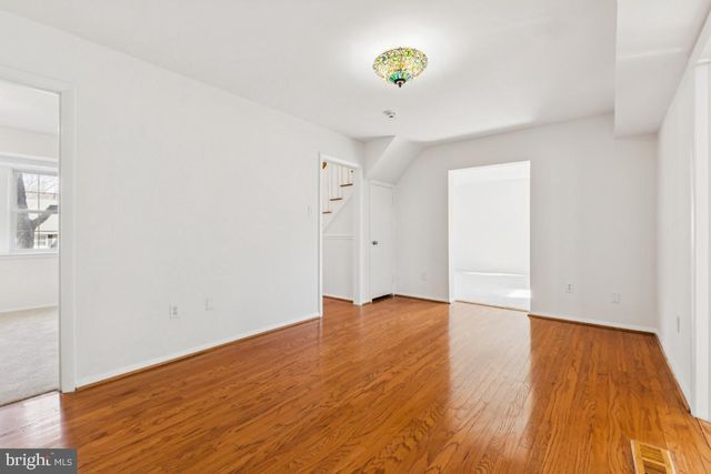 13140 MADONNA LN, Fairfax, VA 22033