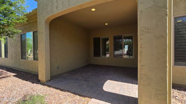 16374 W Amelia Drive, Goodyear, AZ 85395