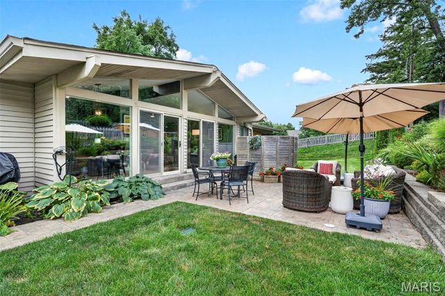 13203 Dartagnan Court, St Louis, MO 63141