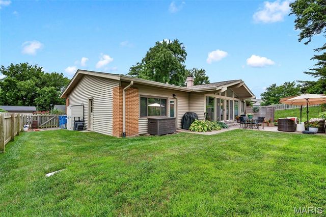 13203 Dartagnan Court, St Louis, MO 63141