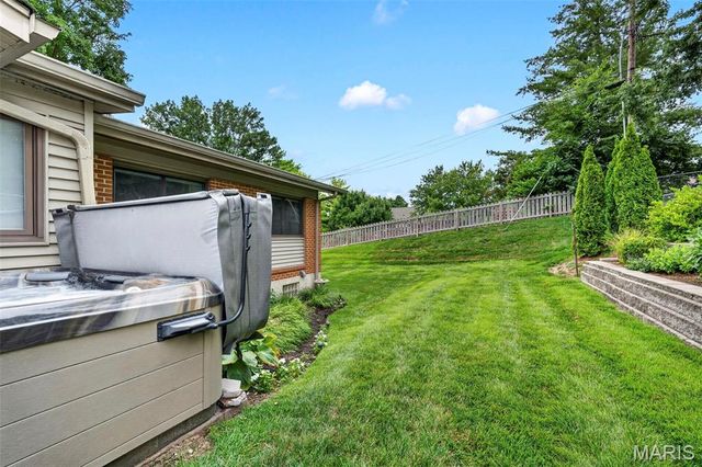 13203 Dartagnan Court, St Louis, MO 63141