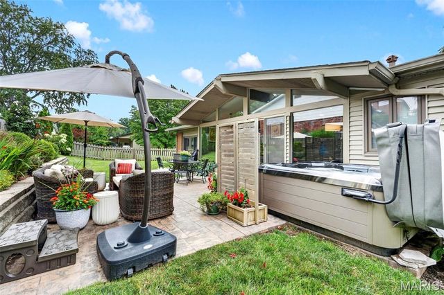 13203 Dartagnan Court, St Louis, MO 63141