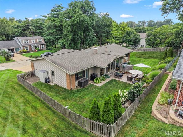 13203 Dartagnan Court, St Louis, MO 63141
