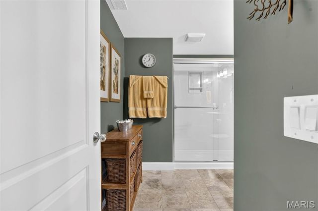13203 Dartagnan Court, St Louis, MO 63141