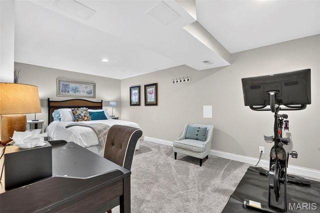 13203 Dartagnan Court, St Louis, MO 63141