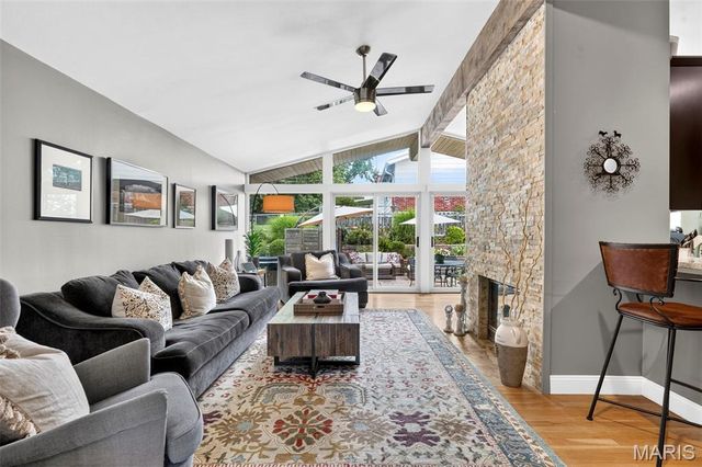 13203 Dartagnan Court, St Louis, MO 63141