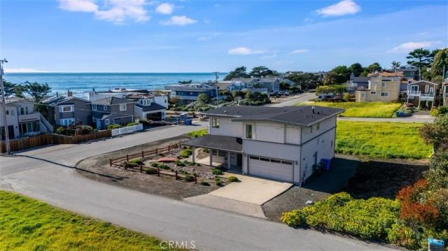 305 Ivar Street, Cambria, CA 93428
