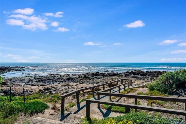 305 Ivar Street, Cambria, CA 93428