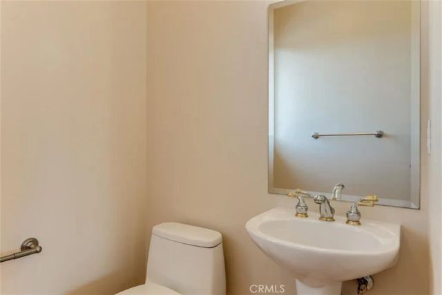 305 Ivar Street, Cambria, CA 93428