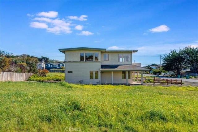 305 Ivar Street, Cambria, CA 93428