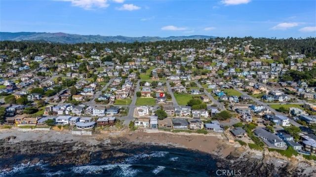 305 Ivar Street, Cambria, CA 93428