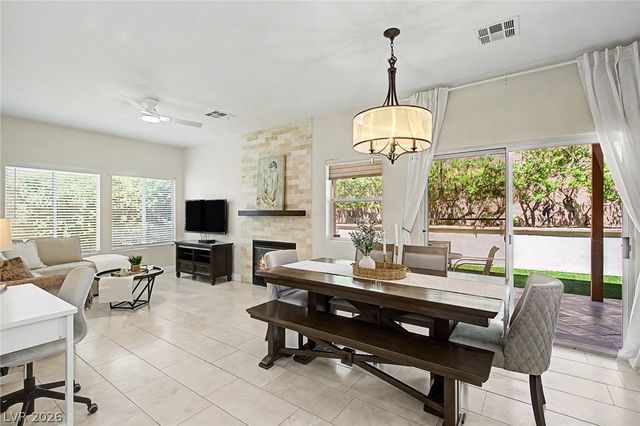 2025 Shining Feather Lane, Las Vegas, NV 89134