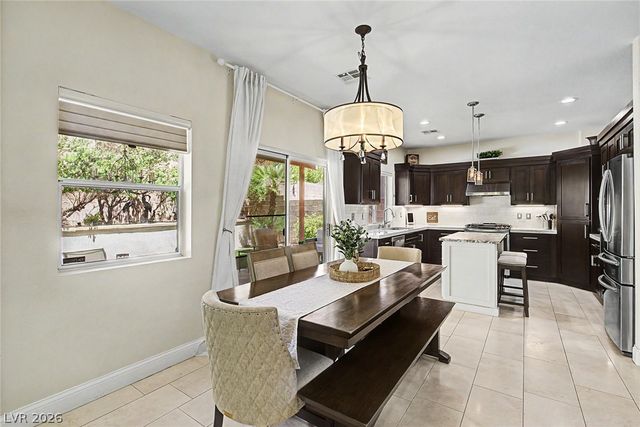 2025 Shining Feather Lane, Las Vegas, NV 89134