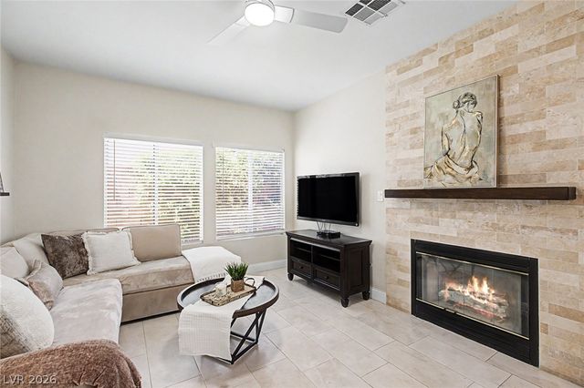 2025 Shining Feather Lane, Las Vegas, NV 89134