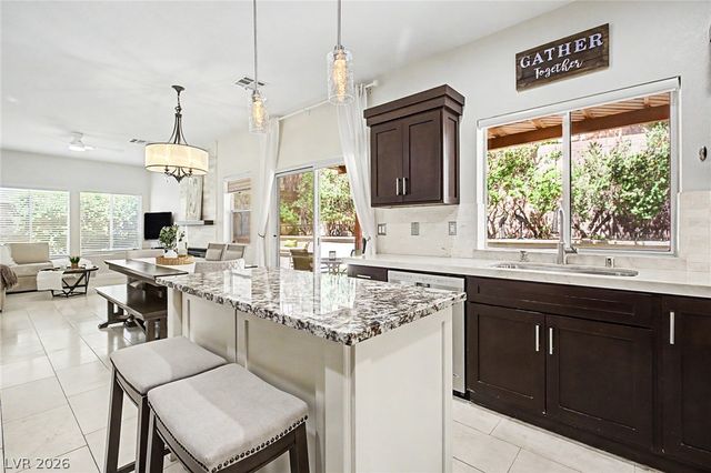 2025 Shining Feather Lane, Las Vegas, NV 89134