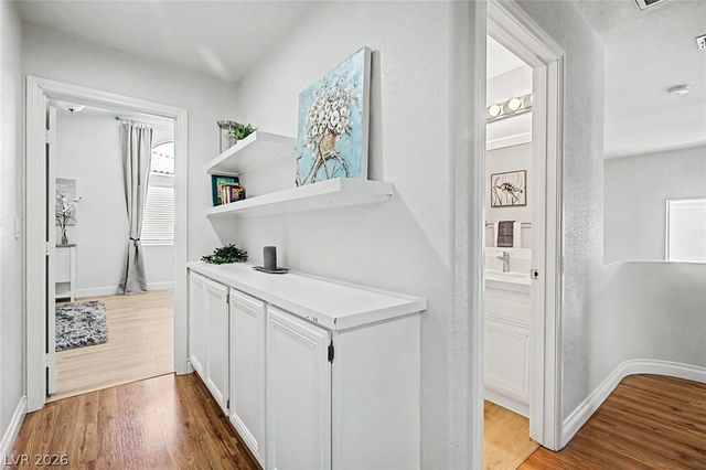 2025 Shining Feather Lane, Las Vegas, NV 89134