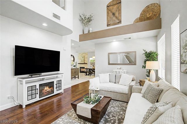 2025 Shining Feather Lane, Las Vegas, NV 89134