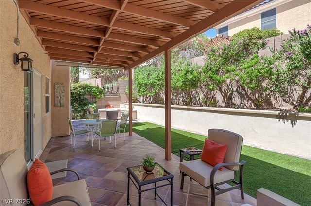 2025 Shining Feather Lane, Las Vegas, NV 89134
