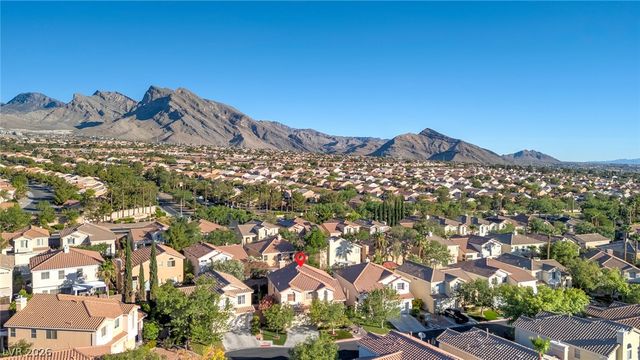 2025 Shining Feather Lane, Las Vegas, NV 89134