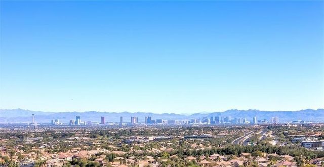 2025 Shining Feather Lane, Las Vegas, NV 89134