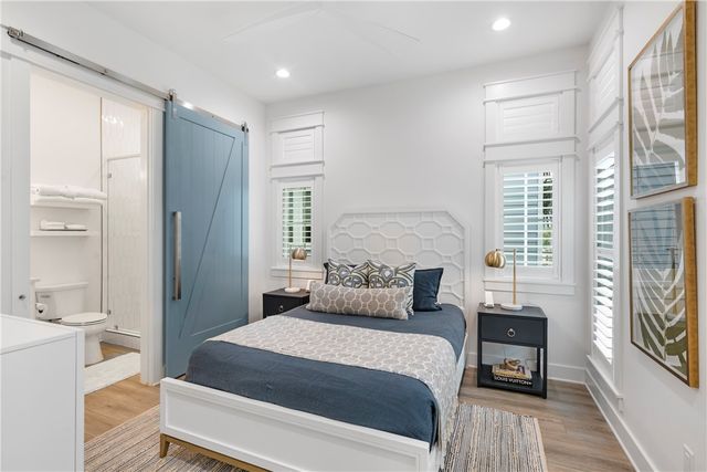 204 Round Road, Port Aransas, TX 78373