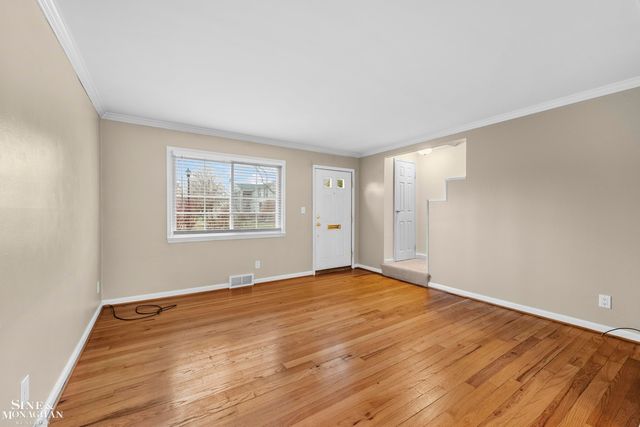 716 Graefield Court, Birmingham, MI 48009