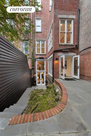 69 W 83RD Street, New York City, NY 10024