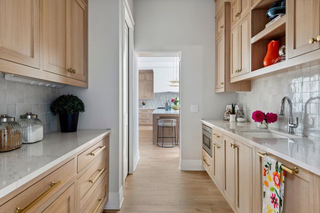 2475 Dunwoody Avenue, Orono, MN 55391