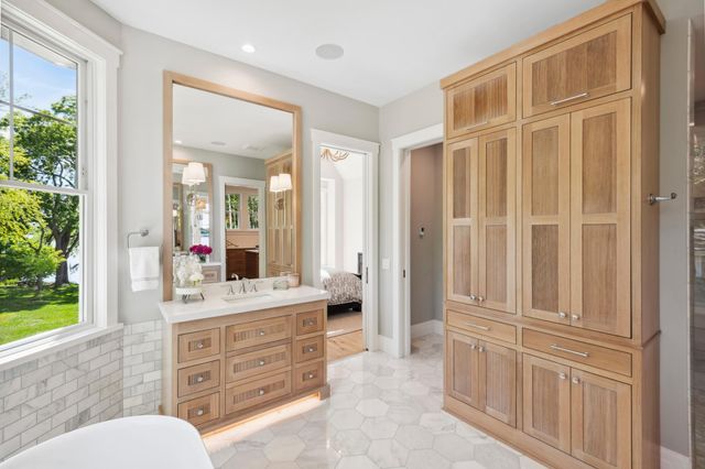 2475 Dunwoody Avenue, Orono, MN 55391