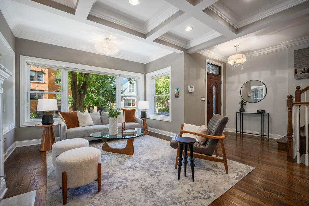 4829 N Hoyne Avenue, Chicago, IL 60625 — photo 4
