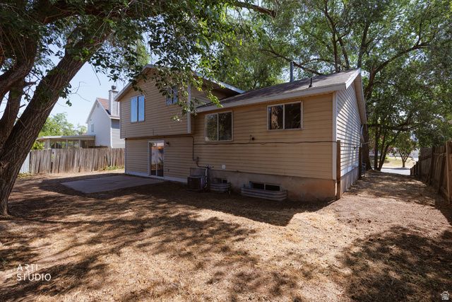 965 N DOROTHEA WAY, Salt Lake City, UT 84116