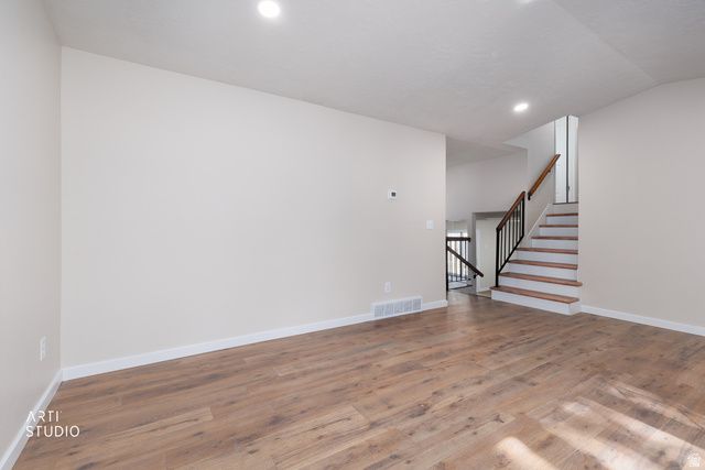 965 N DOROTHEA WAY, Salt Lake City, UT 84116