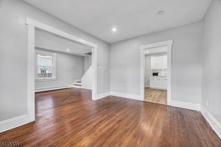 425 Mercer Ave, Roselle Boro, NJ 07203