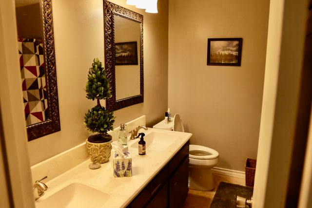 12 Cliff Drive, Mineral Wells, TX 76067