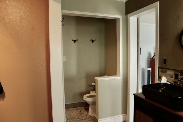 12 Cliff Drive, Mineral Wells, TX 76067