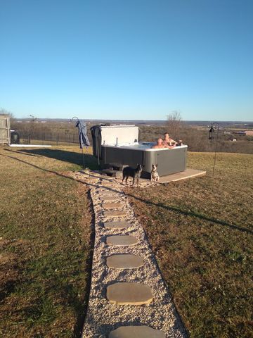 12 Cliff Drive, Mineral Wells, TX 76067