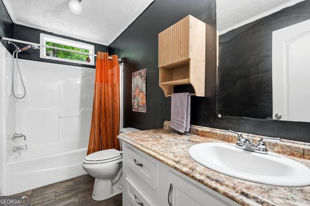 482 White Road, Alto, GA 30510