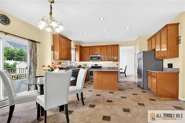 36 Monticello Way, South River, NJ 08882
