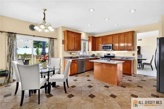36 Monticello Way, South River, NJ 08882